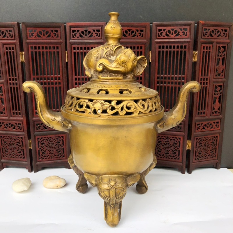 Art Craft Elephant - Exquisitely crafted antique-style , 