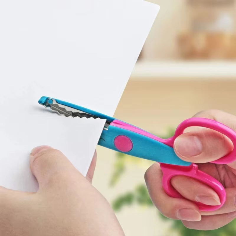 Wave Pattern Decorative Scisso - огляд і ціна Art And Craft Zig Zag Scissors